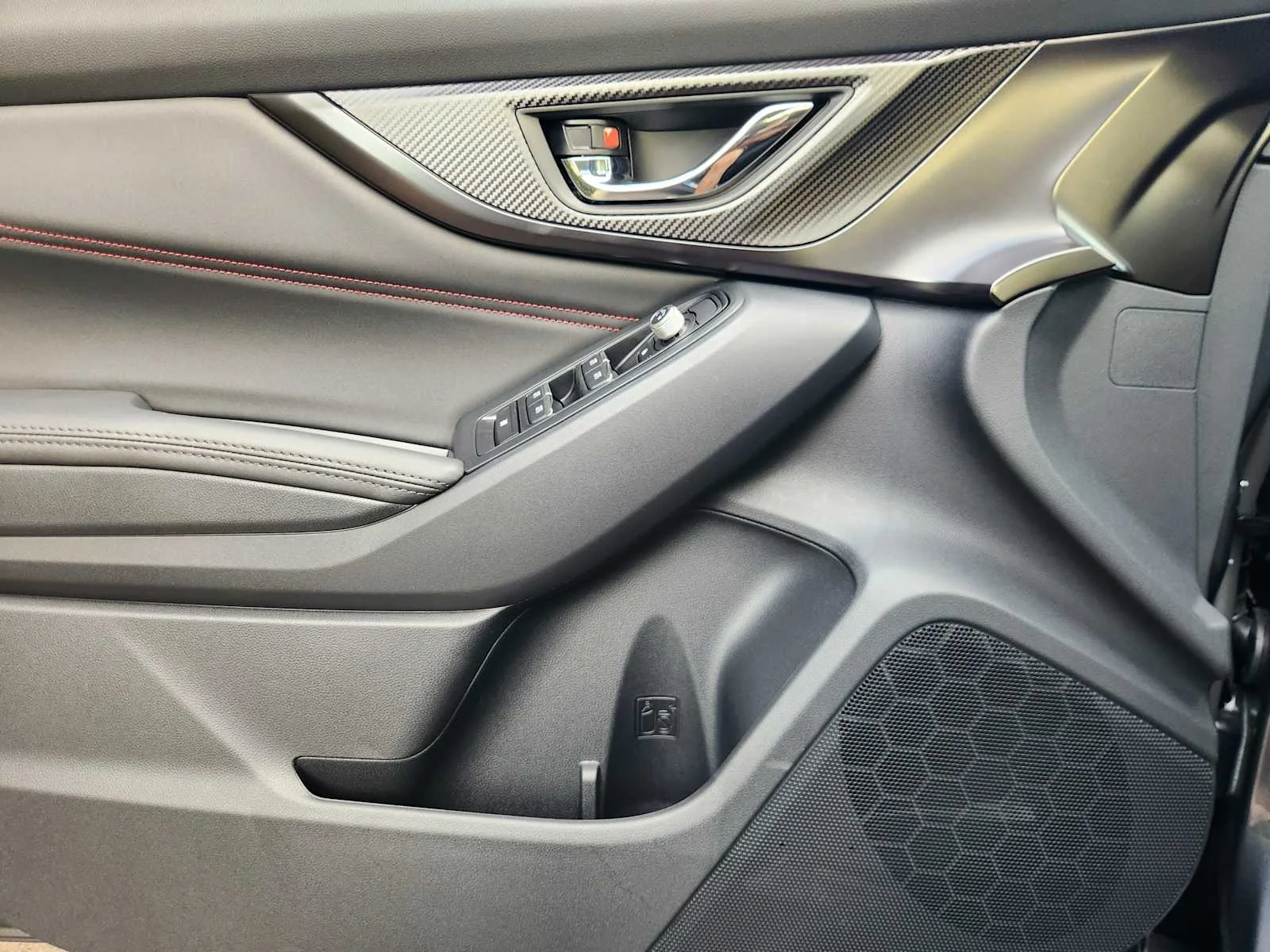 New 2026 MAGNETITE GRAY METALLIC Subaru Premium image 18