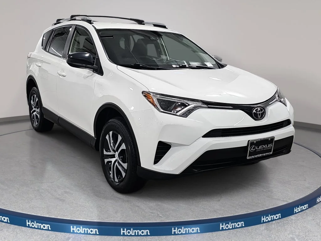 Used 2017 White Toyota LE image 4
