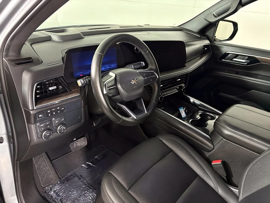 Certified Used 2025 Sterling Gray Metallic Chevrolet Z71 image 19