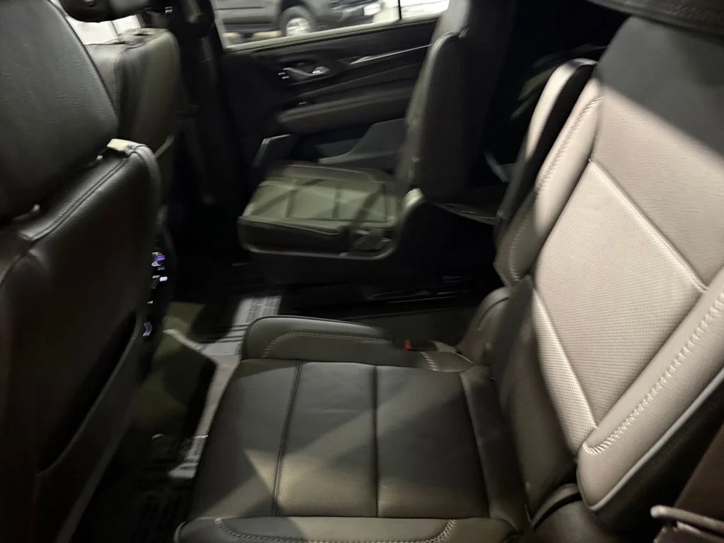 Used 2024 White Frost GMC Denali image 29