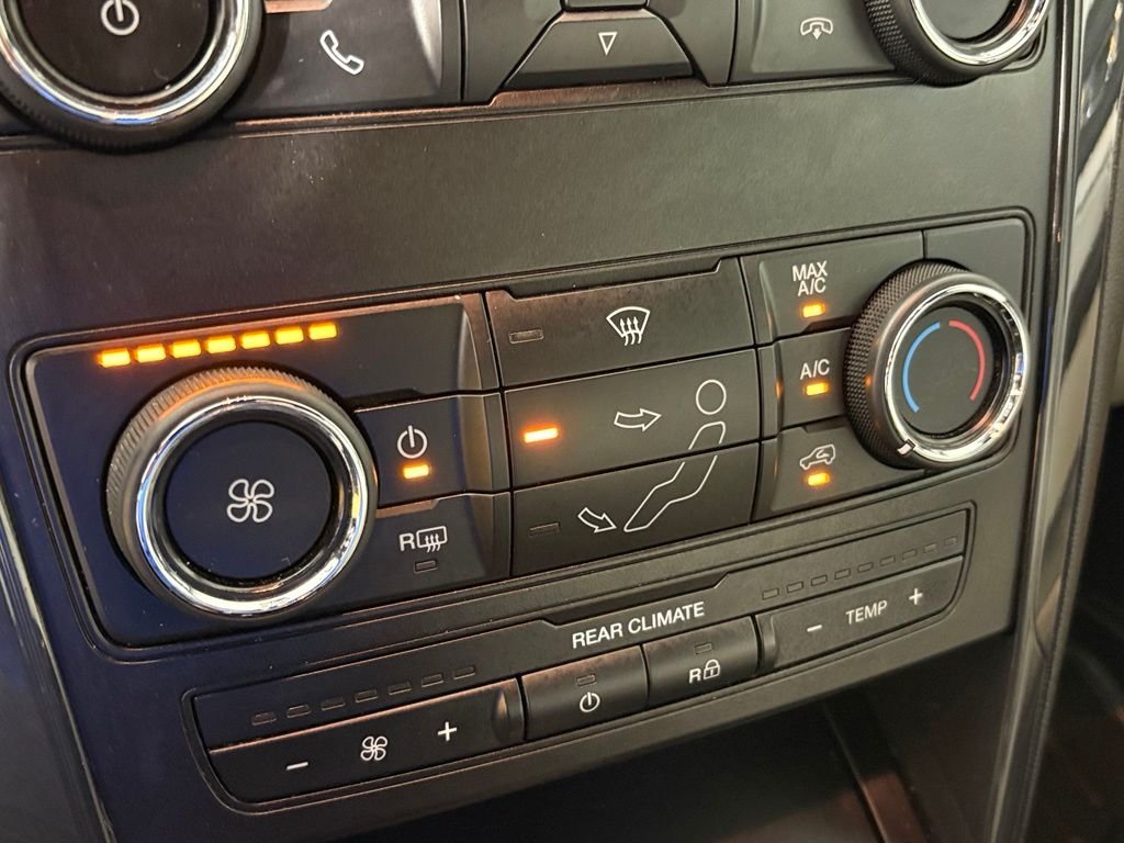 Used 2018 Silver Ford Base image 27