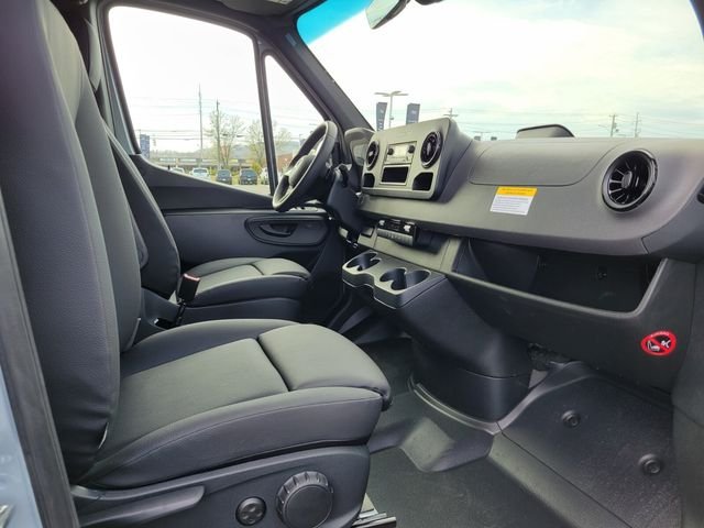 2025 Mercedes-Benz Sprinter Cargo Van Base - Photo 11