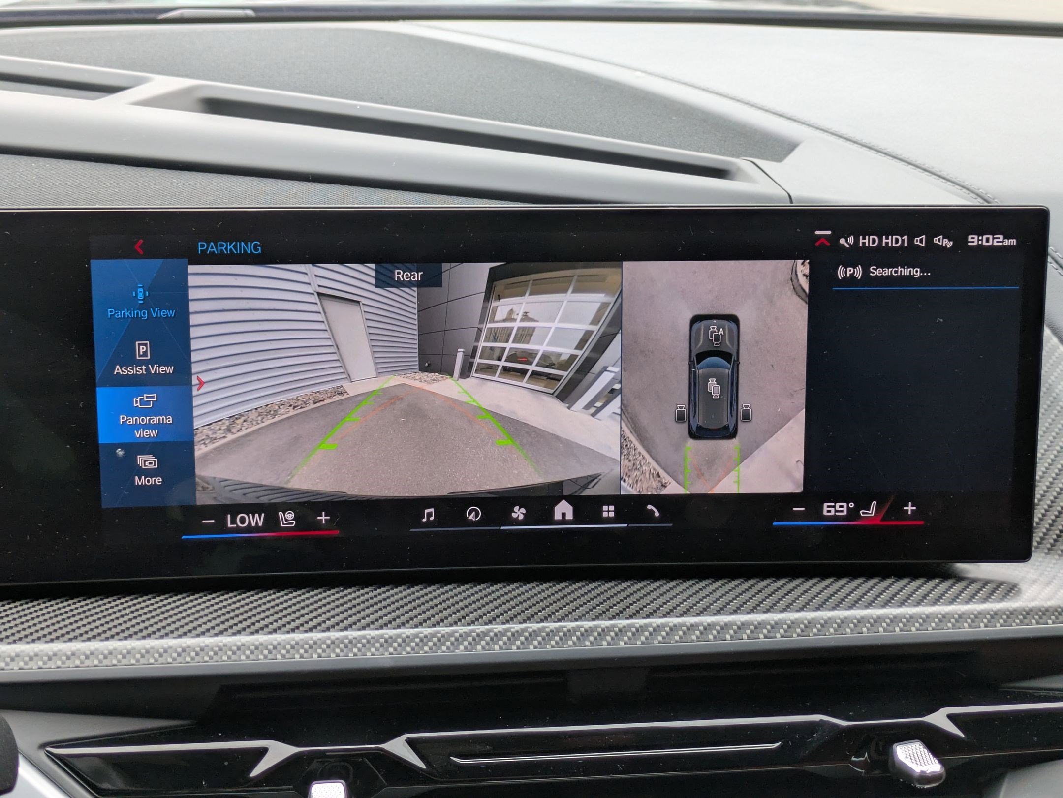2025 BMW XM Base - Photo 21