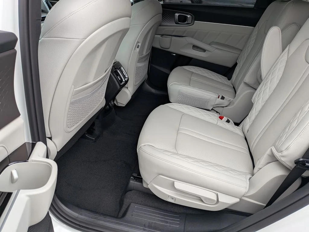 New 2026 Snow White Pearl Kia X-Line SX Prestige image 22