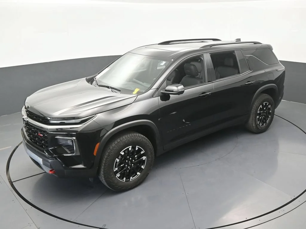 Used 2025 Mosaic Black Metallic Chevrolet Z71 image 74