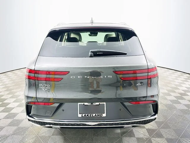 New 2026 Gray Genesis 2.5T Select image 5