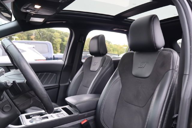 Used 2022 Agate Black Metallic Ford ST image 10