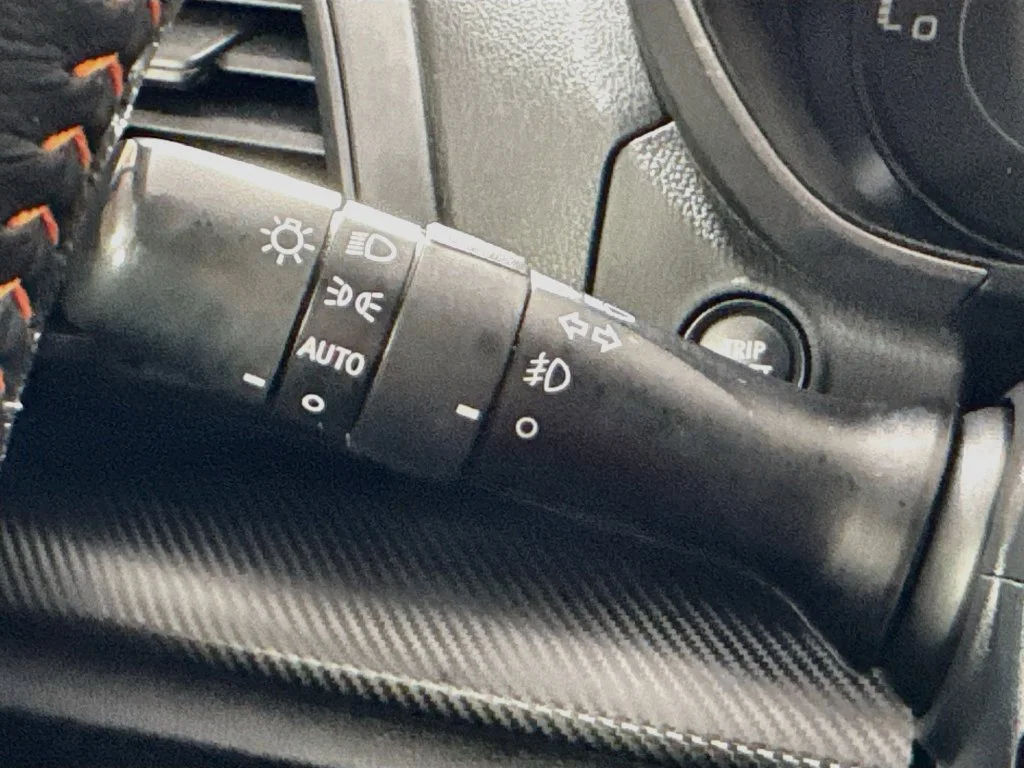 Used 2018 Orange Subaru 2.0i Premium image 12