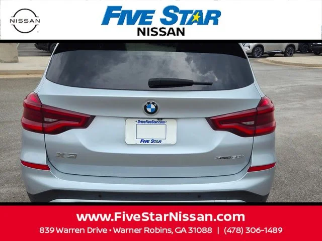 Used 2019 Silver BMW xDrive30i image 10