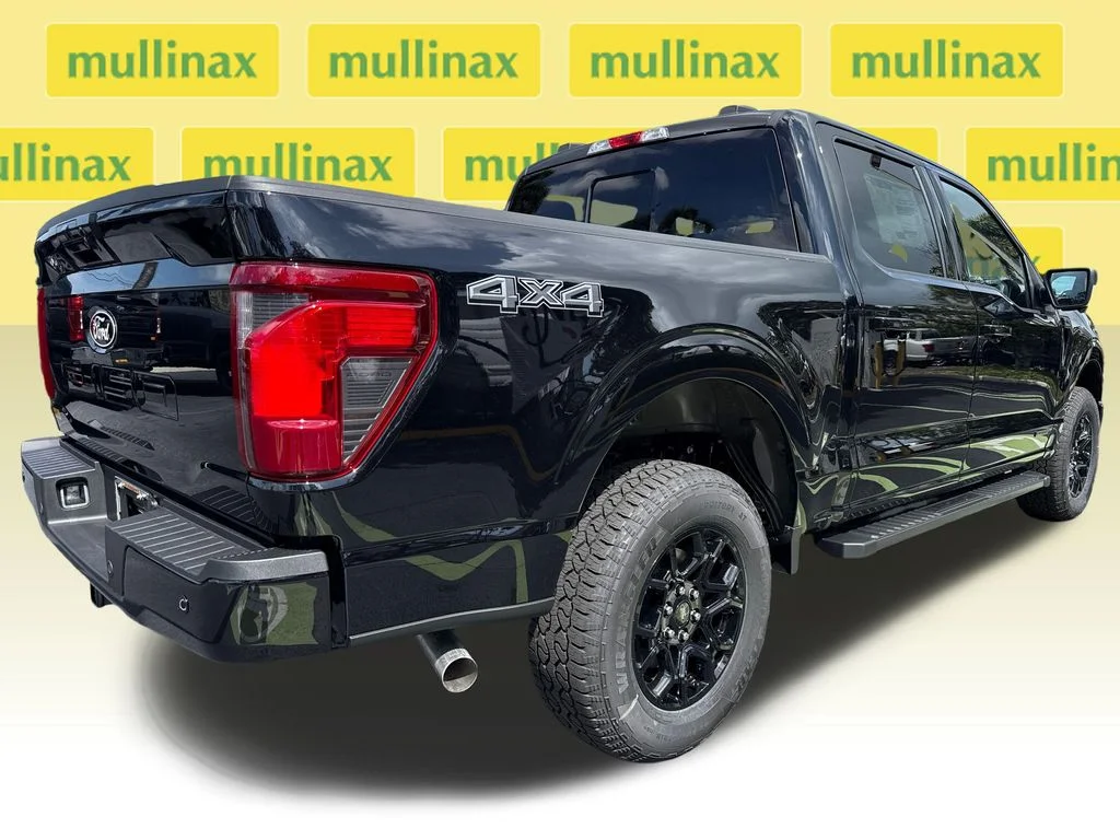 New 2026 Black Ford XLT image 15