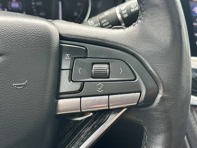 Used 2023 White Cadillac Premium Luxury image 24