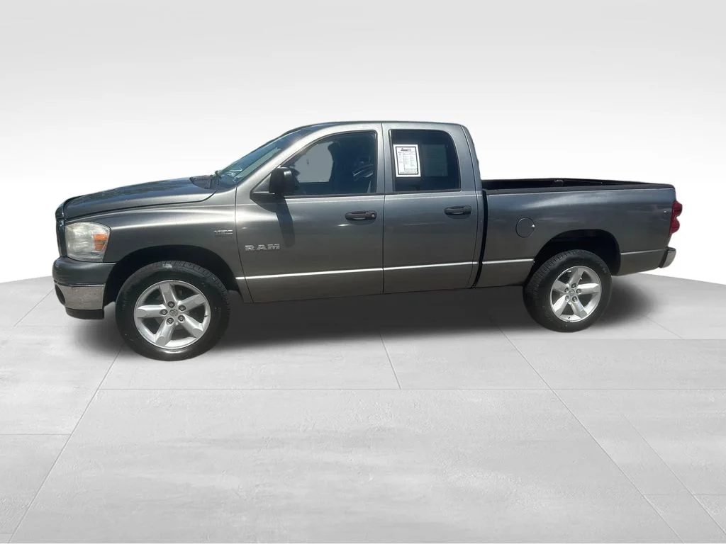 Used 2008 Gray Dodge SLT image 11