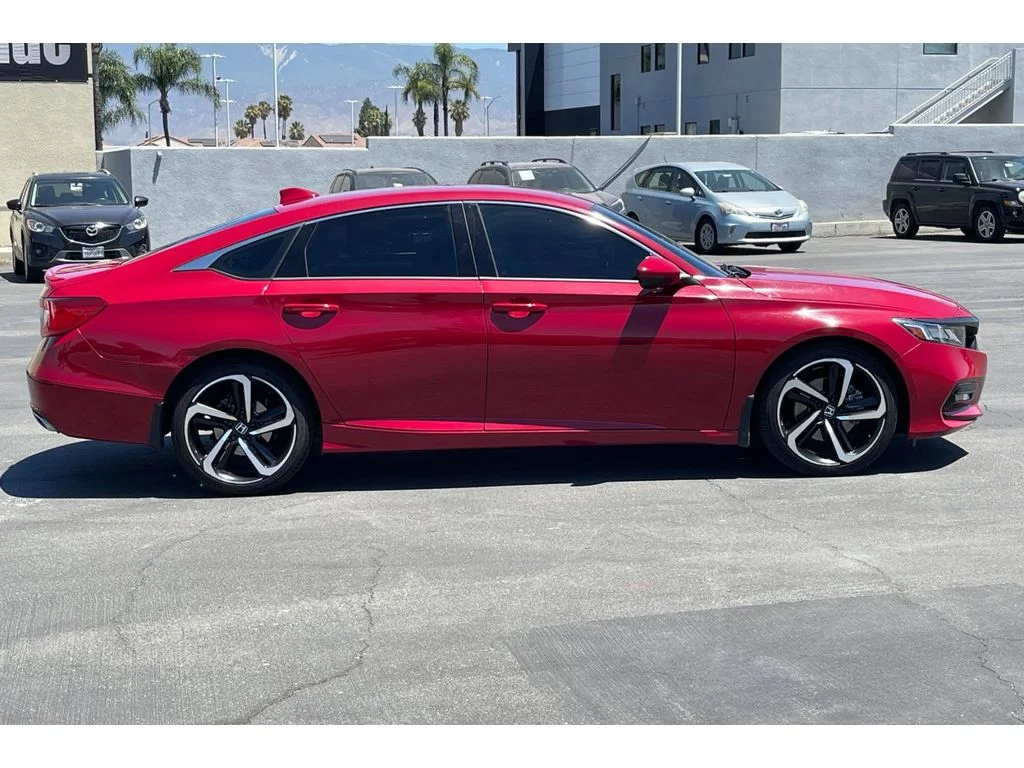Used 2020 San Marino Red Honda Sport image 7