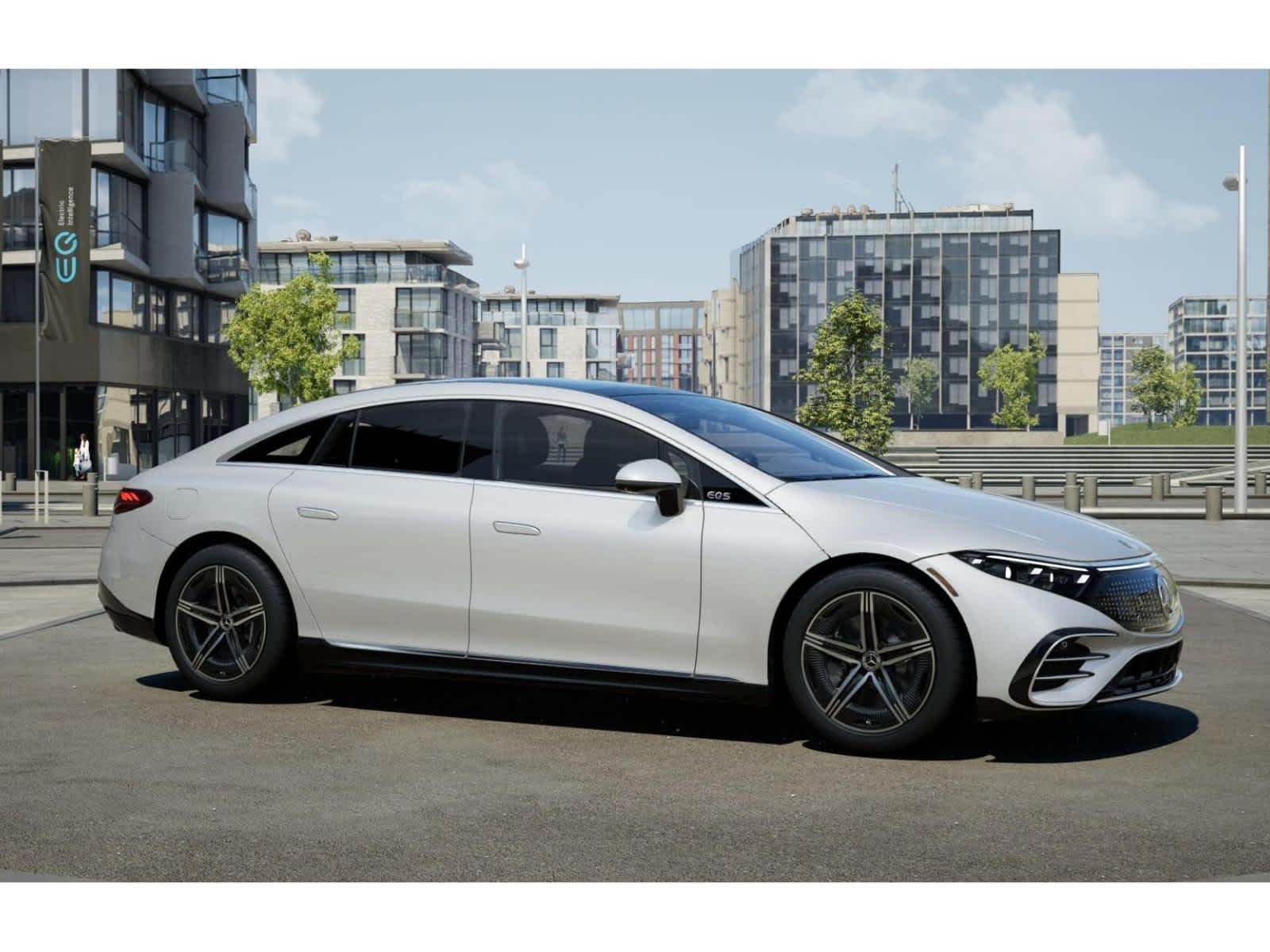 New 2026 MANUFAKTUR Moonlight White Metallic Mercedes-Benz EQS 450+ image 12