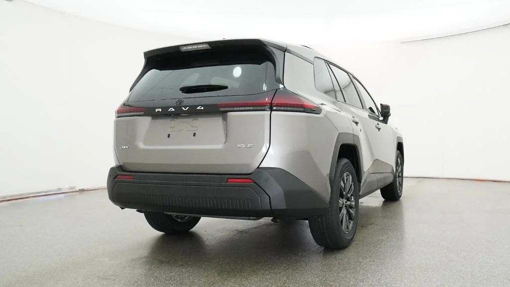 New 2026 Meteor Shower Toyota XLE Premium image 17