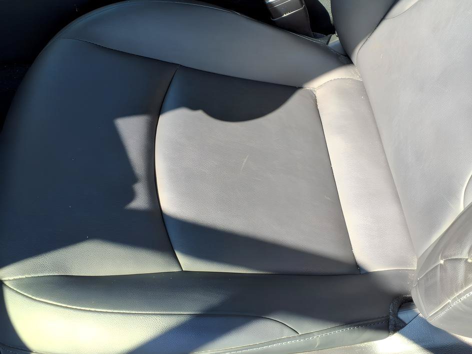 Used 2017 Blue Magnetism Toyota Advanced image 15