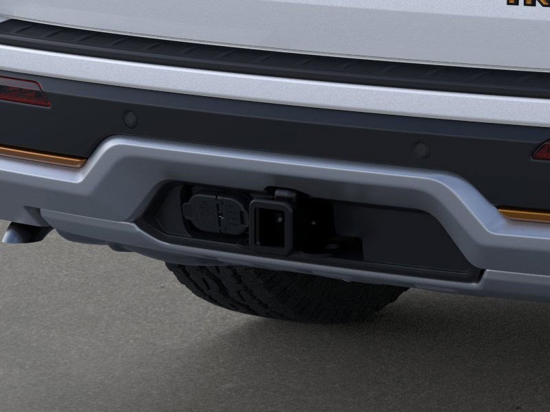 New 2026 Star White Metallic Tri-Coat Ford Tremor image 23