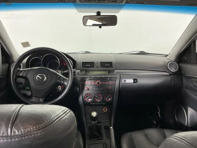 Used 2004 Black Mica Mazda s Base image 21