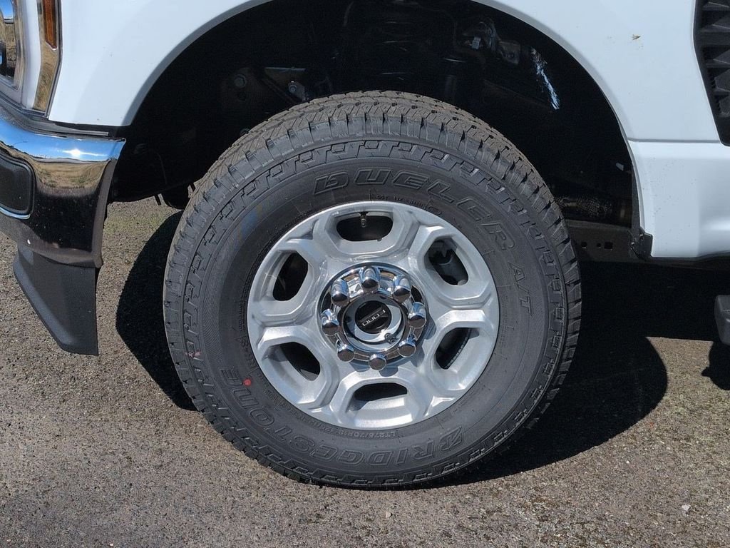 New 2026 Oxford White Ford F-250® XLT image 69