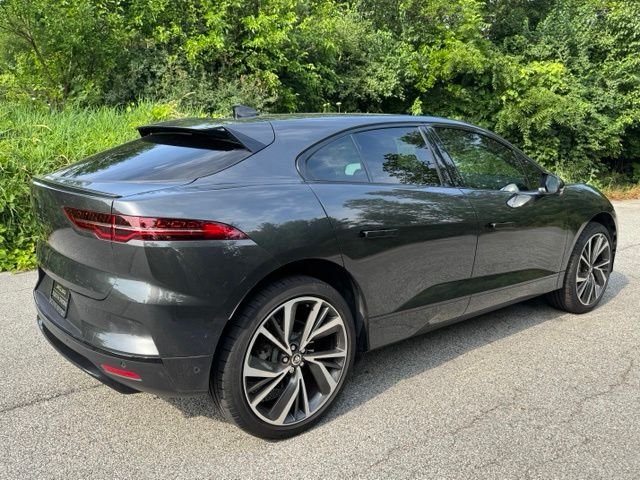 Used 2024 Carpathian Gray in Satin Finish Jaguar HSE image 5