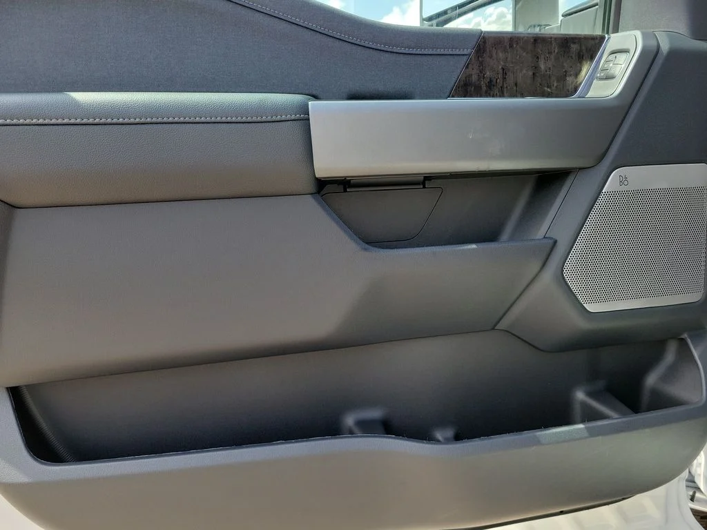 New 2026 Star White Metallic Tri-Coat Ford F-250® Lariat® image 12