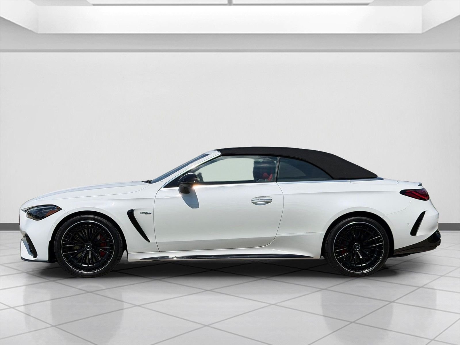 New 2026 MANUFAKTUR Moonlight White Metallic Mercedes-Benz AMG® CLE 53 4MATIC+ Cabriolet image 5