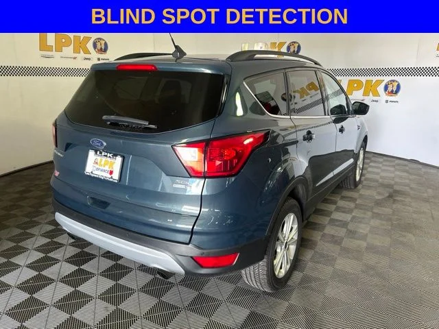 Used 2019 Sea Green Ford SEL image 4