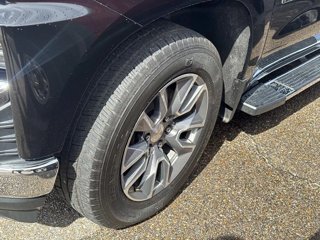 Certified Used 2020 Black Chevrolet LT image 6