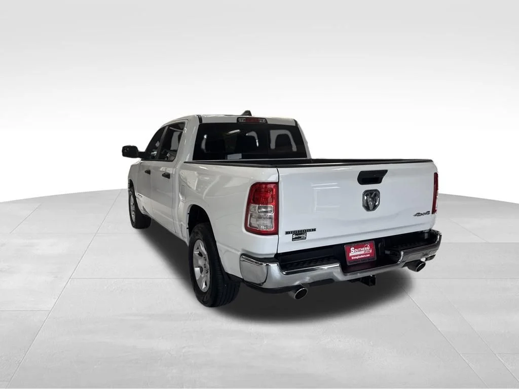 Used 2024 White Ram Big Horn/Lone Star image 3