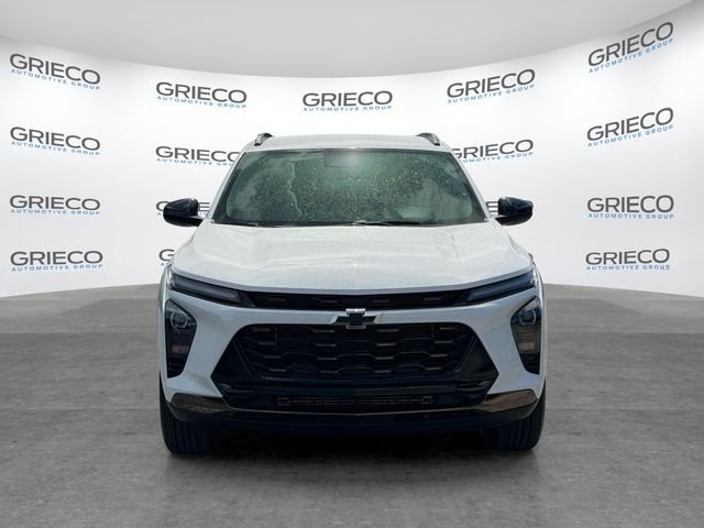 Used 2025 White Chevrolet ACTIV image 2