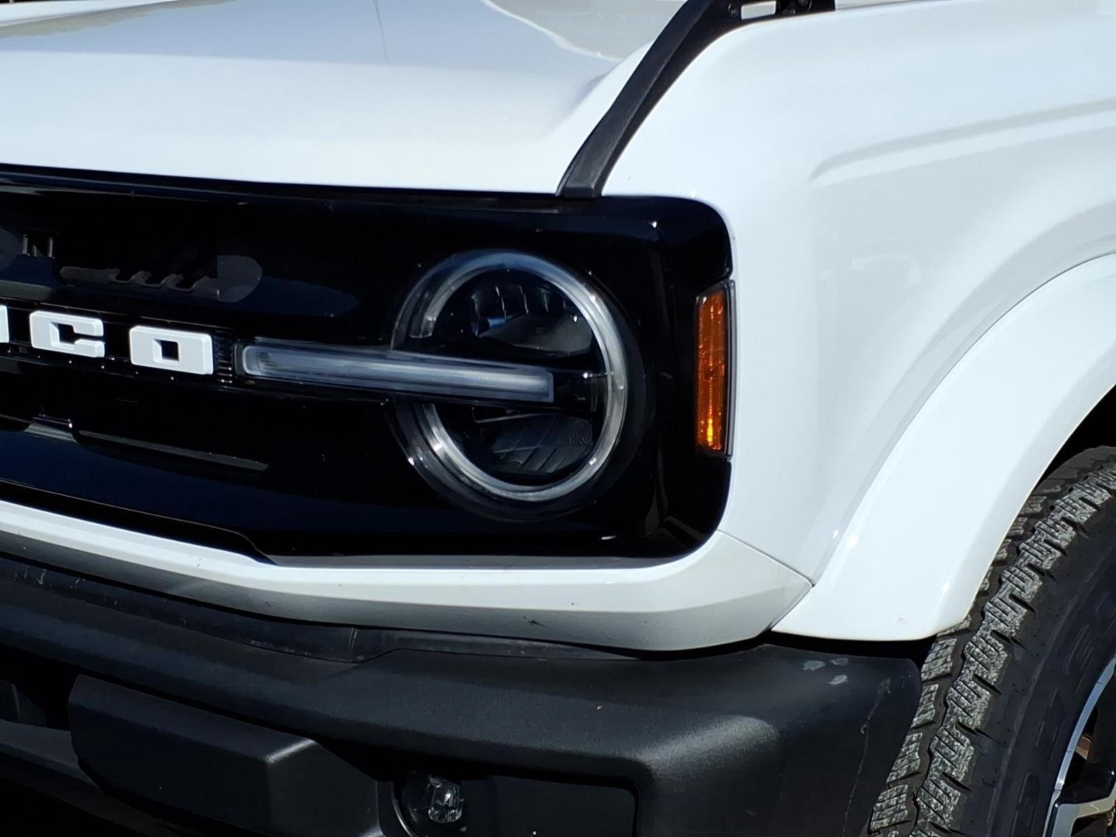 Used 2025 Oxford White Ford Outer Banks image 2