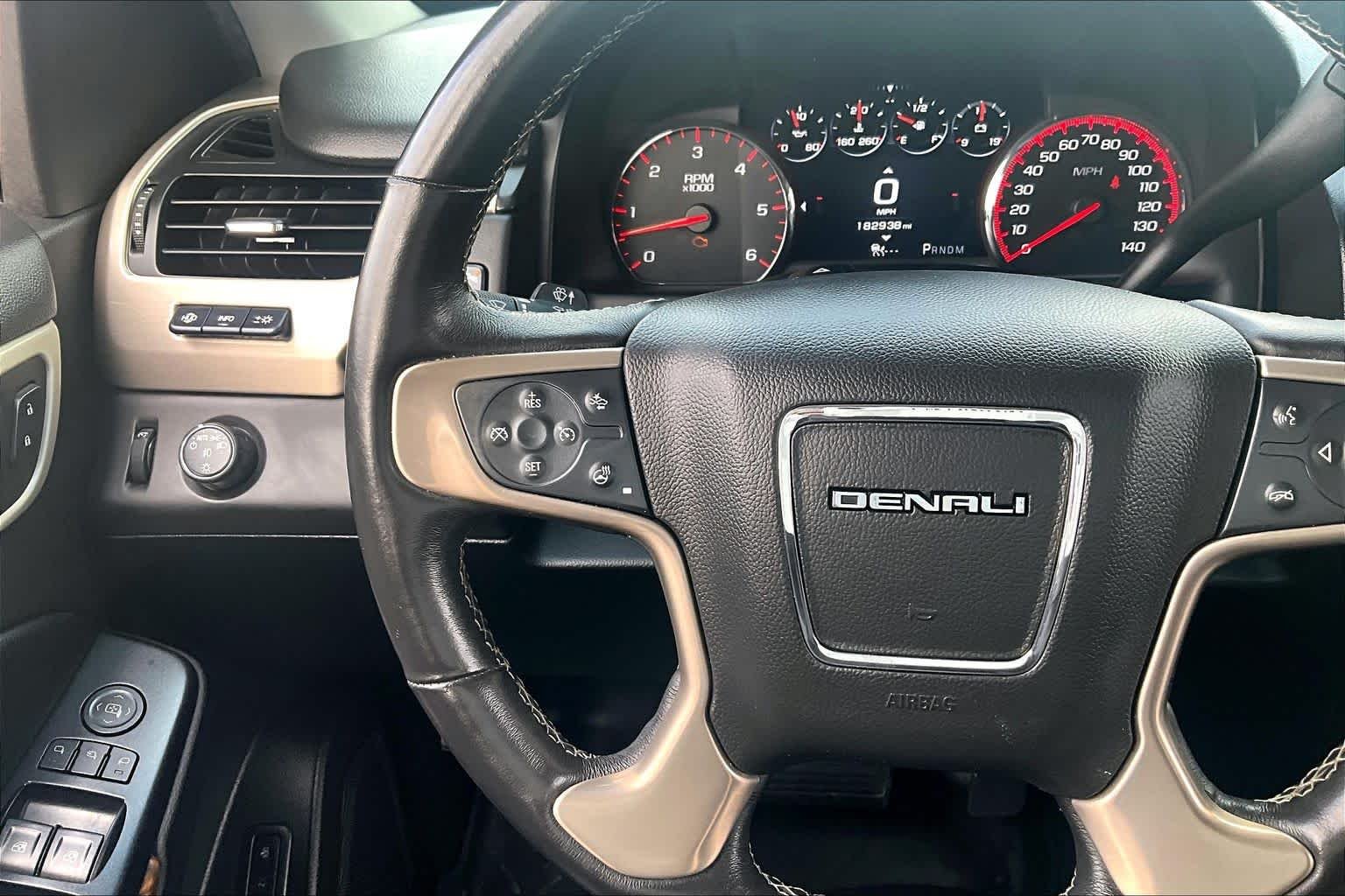 Used 2015 Onyx Black GMC Denali image 23