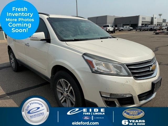 Used 2015 White Chevrolet 2LT image 1
