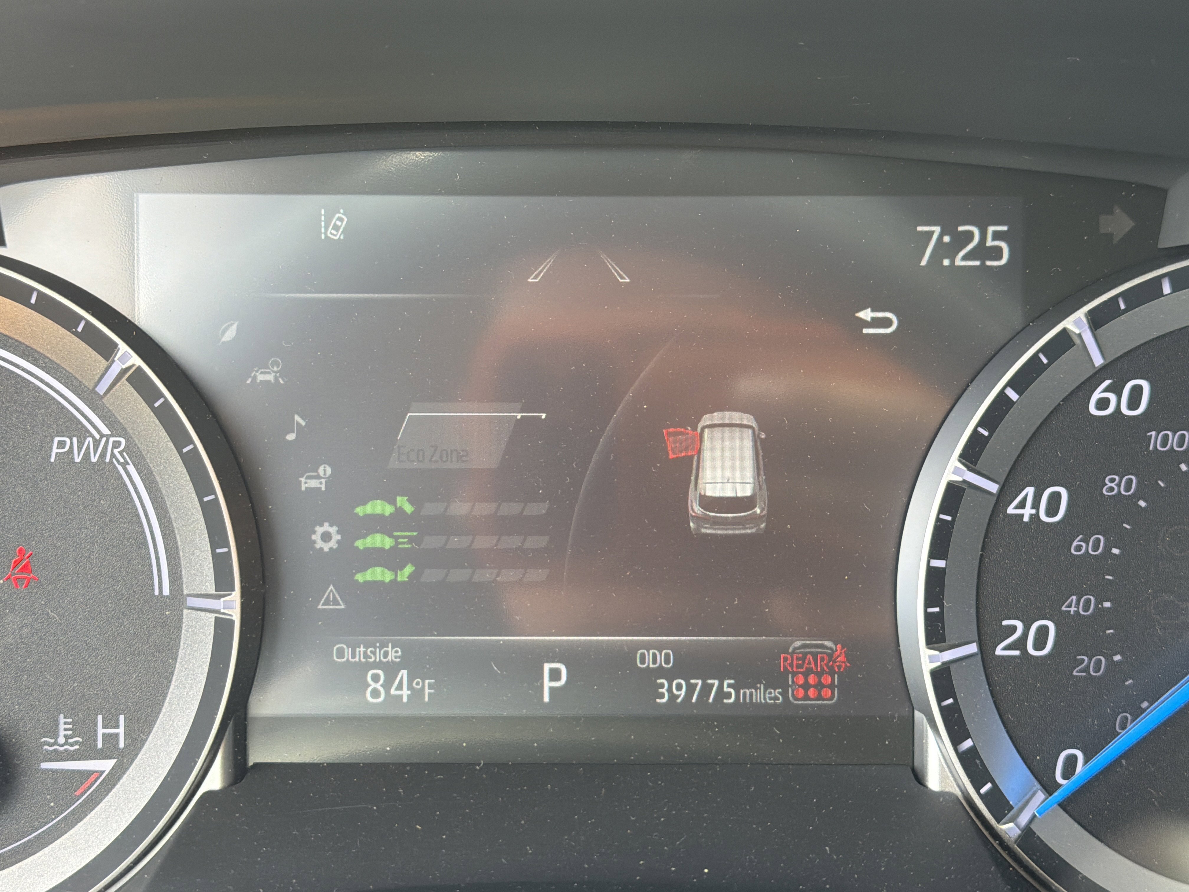 Used 2024 Moon Dust Toyota XLE image 32