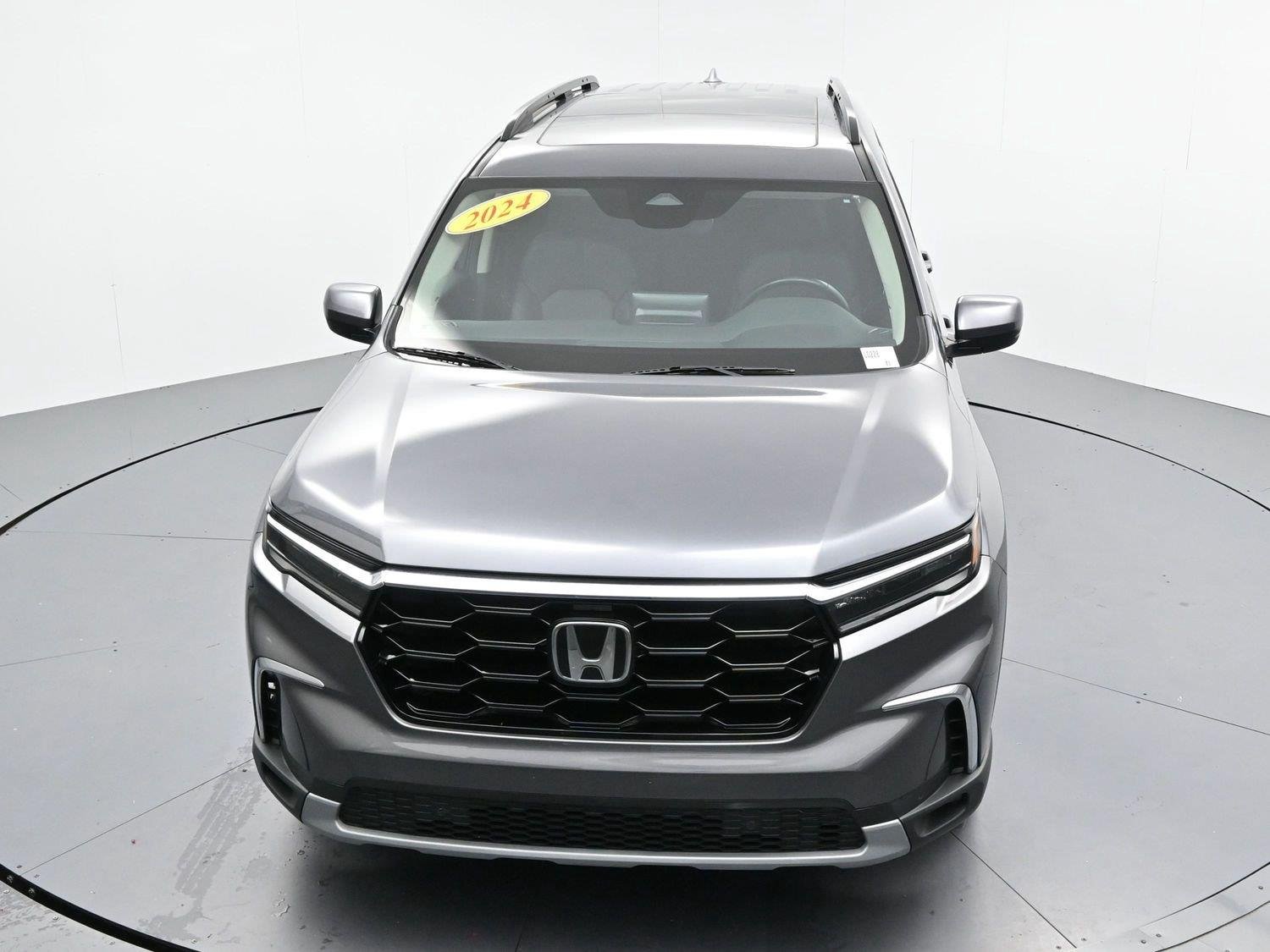 Used 2024 Gray Honda Touring image 44