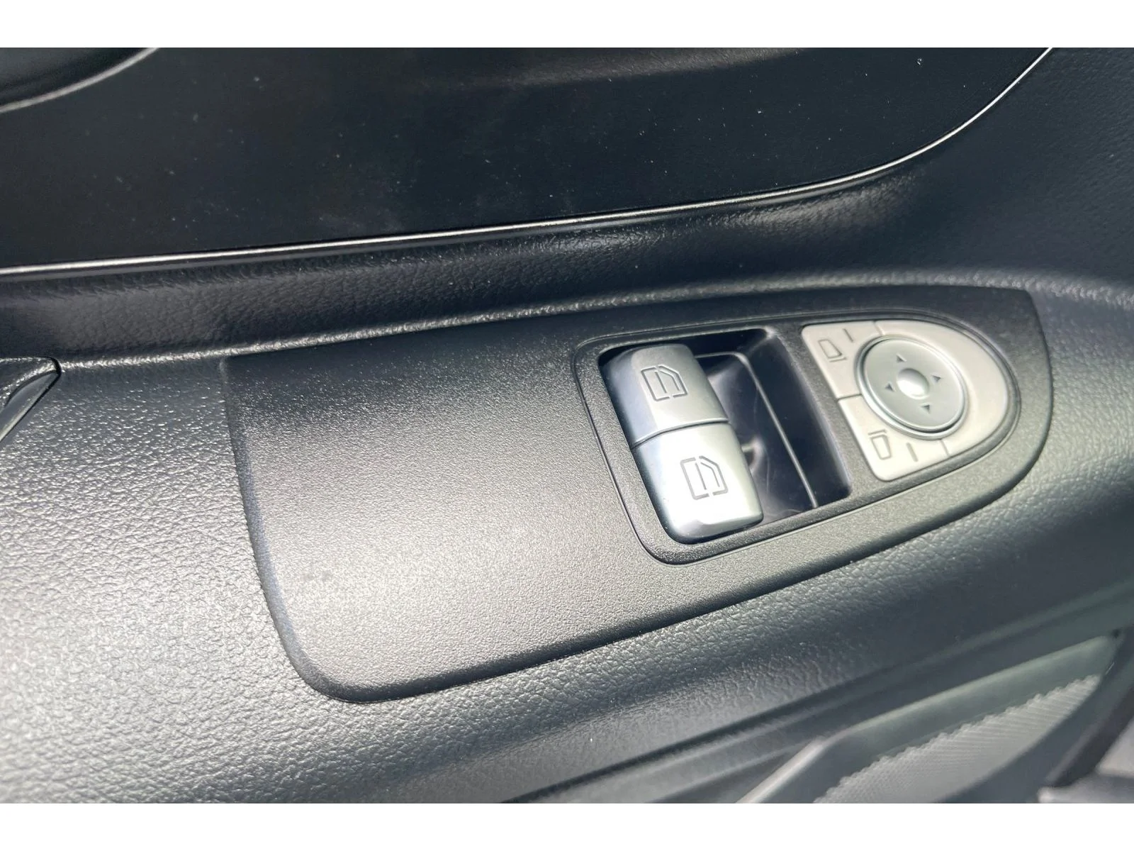 Used 2023 Arctic White Mercedes-Benz Base image 12