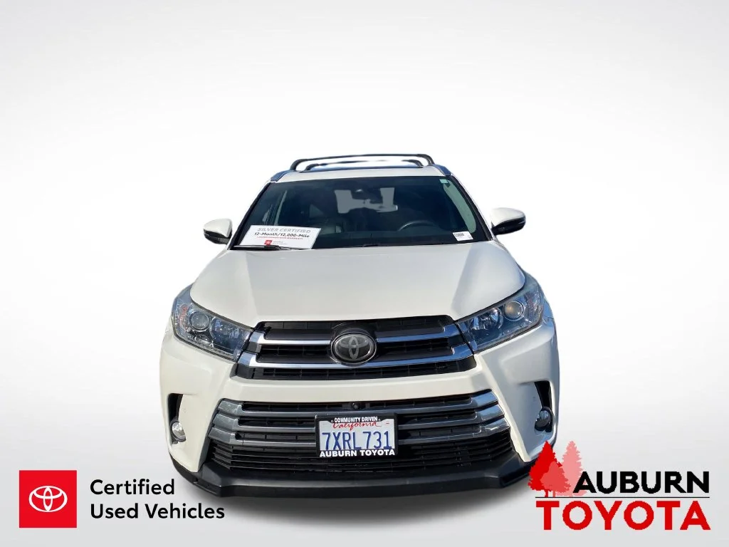 Certified Used 2017 Blizzard Pearl Toyota Limited Platinum image 3