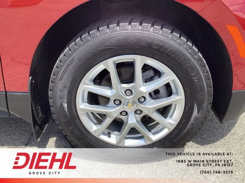Used 2022 Red Chevrolet LT image 9