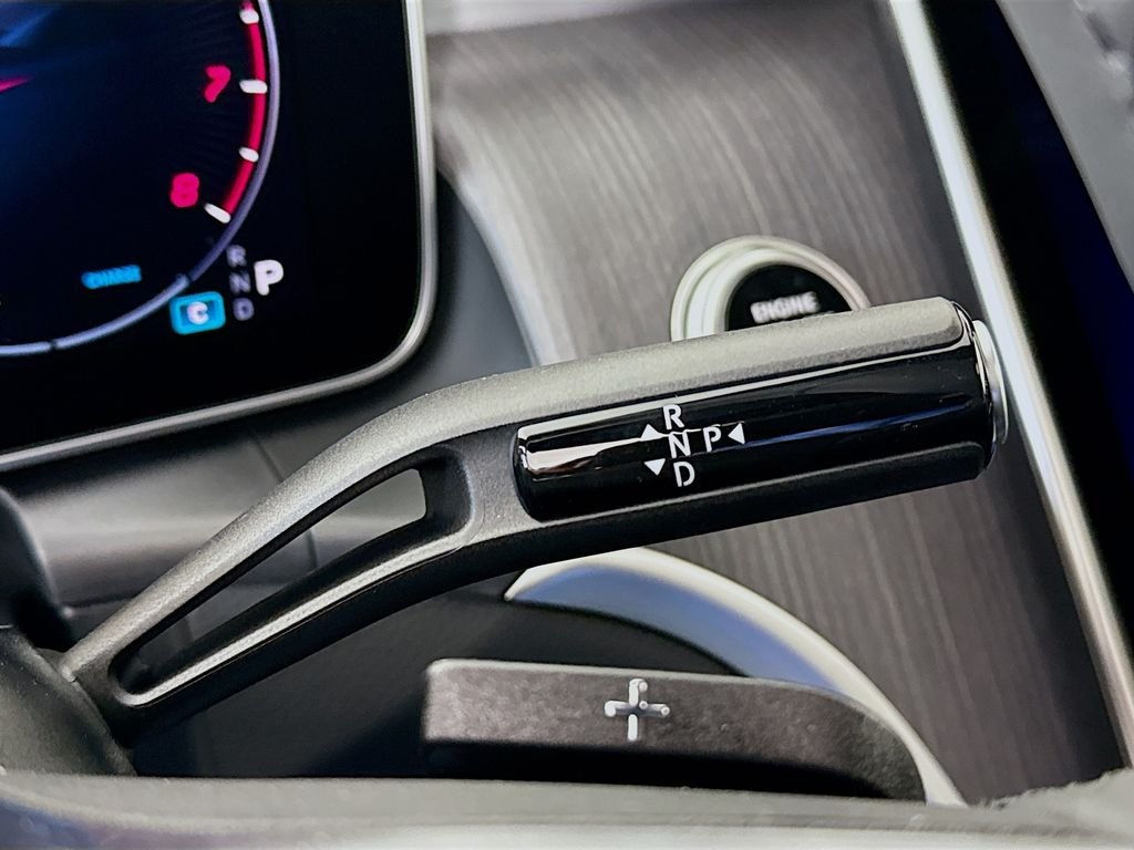 Used 2026 Black Mercedes-Benz GLC 300 image 17