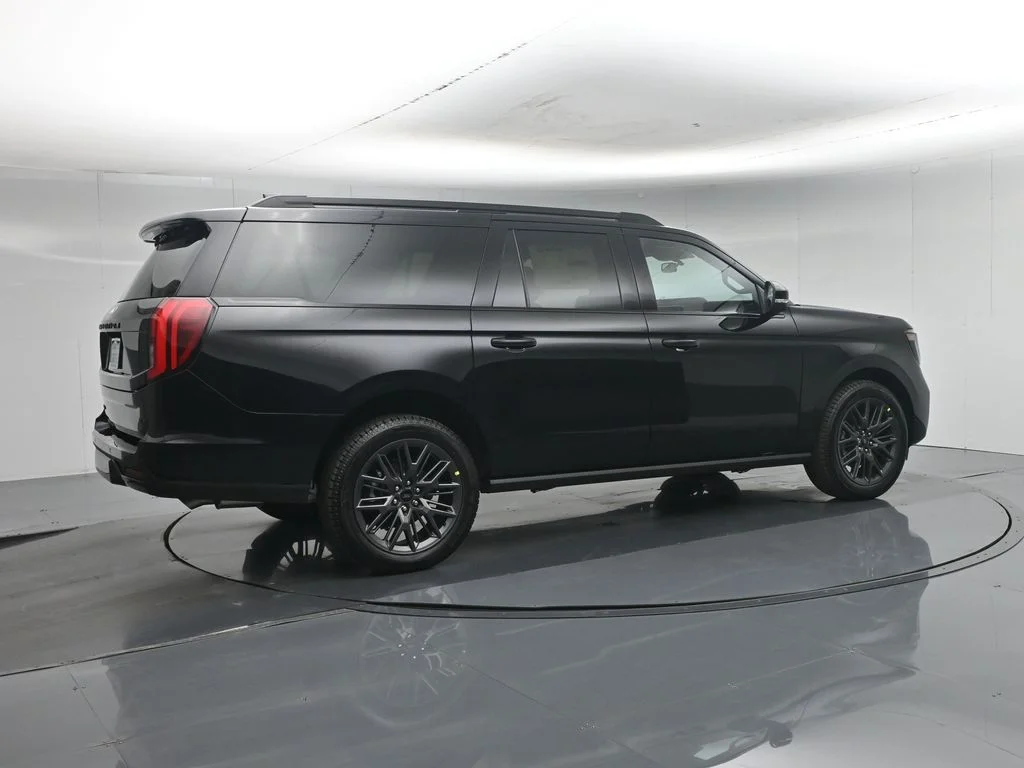 New 2027 Agate Black Metallic Ford Platinum image 31
