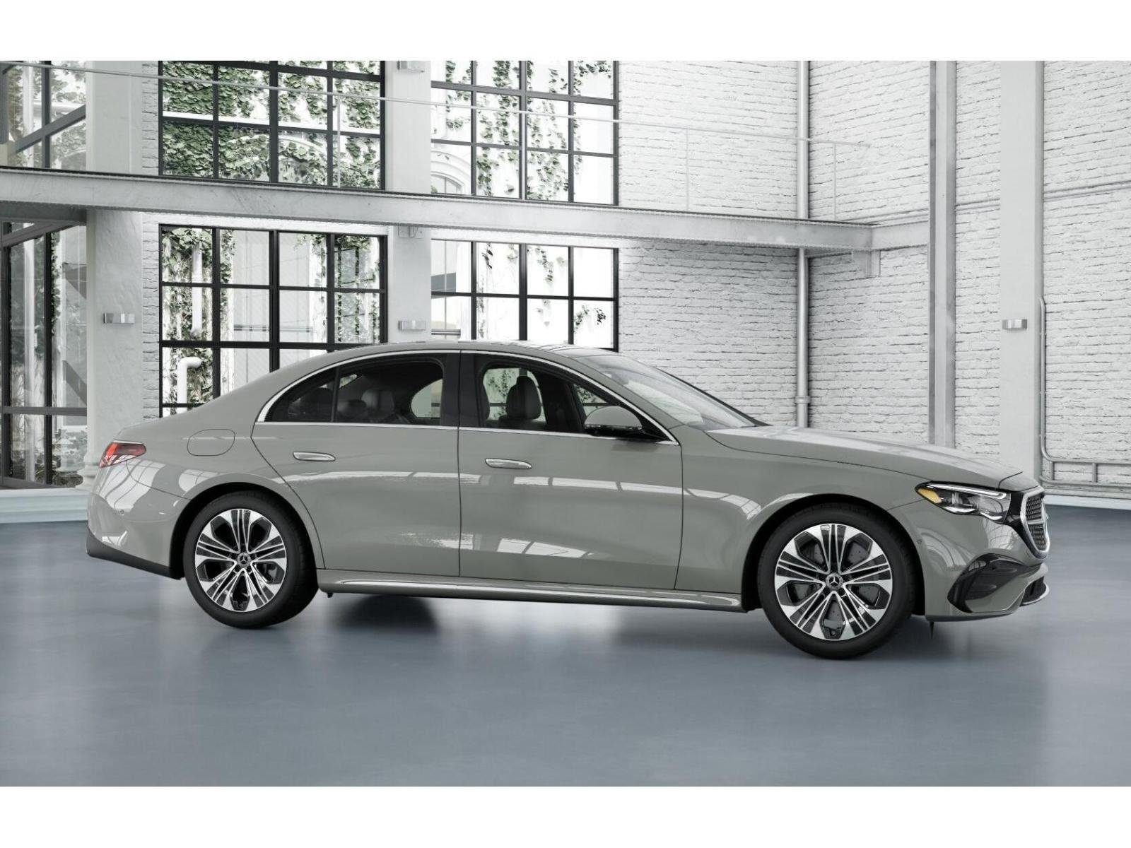 New 2026 MANUFAKTUR Alpine Grey Mercedes-Benz E 450 image 13