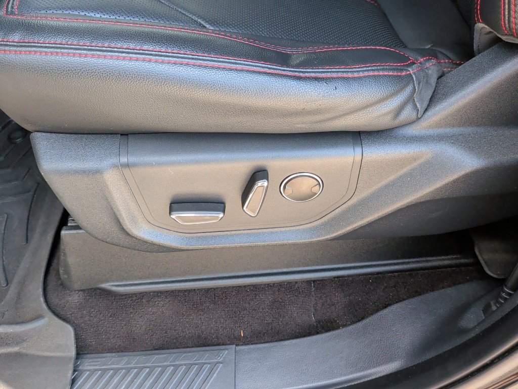 Used 2022 Agate Black Metallic Ford Limited image 14