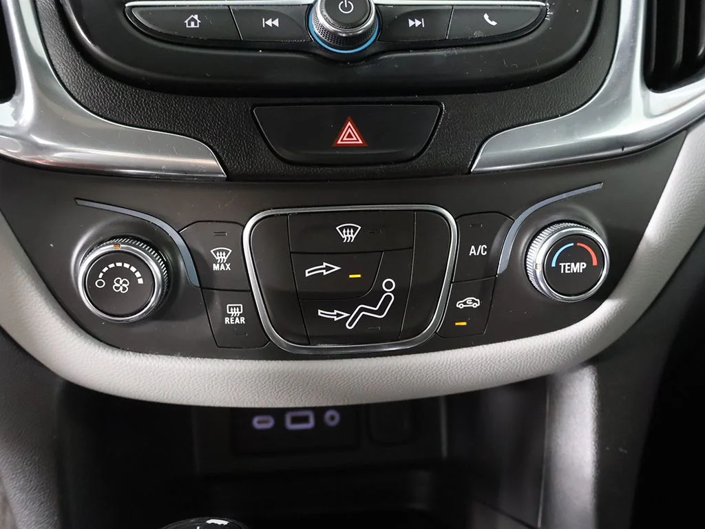 Used 2021 Blue Chevrolet LS image 48
