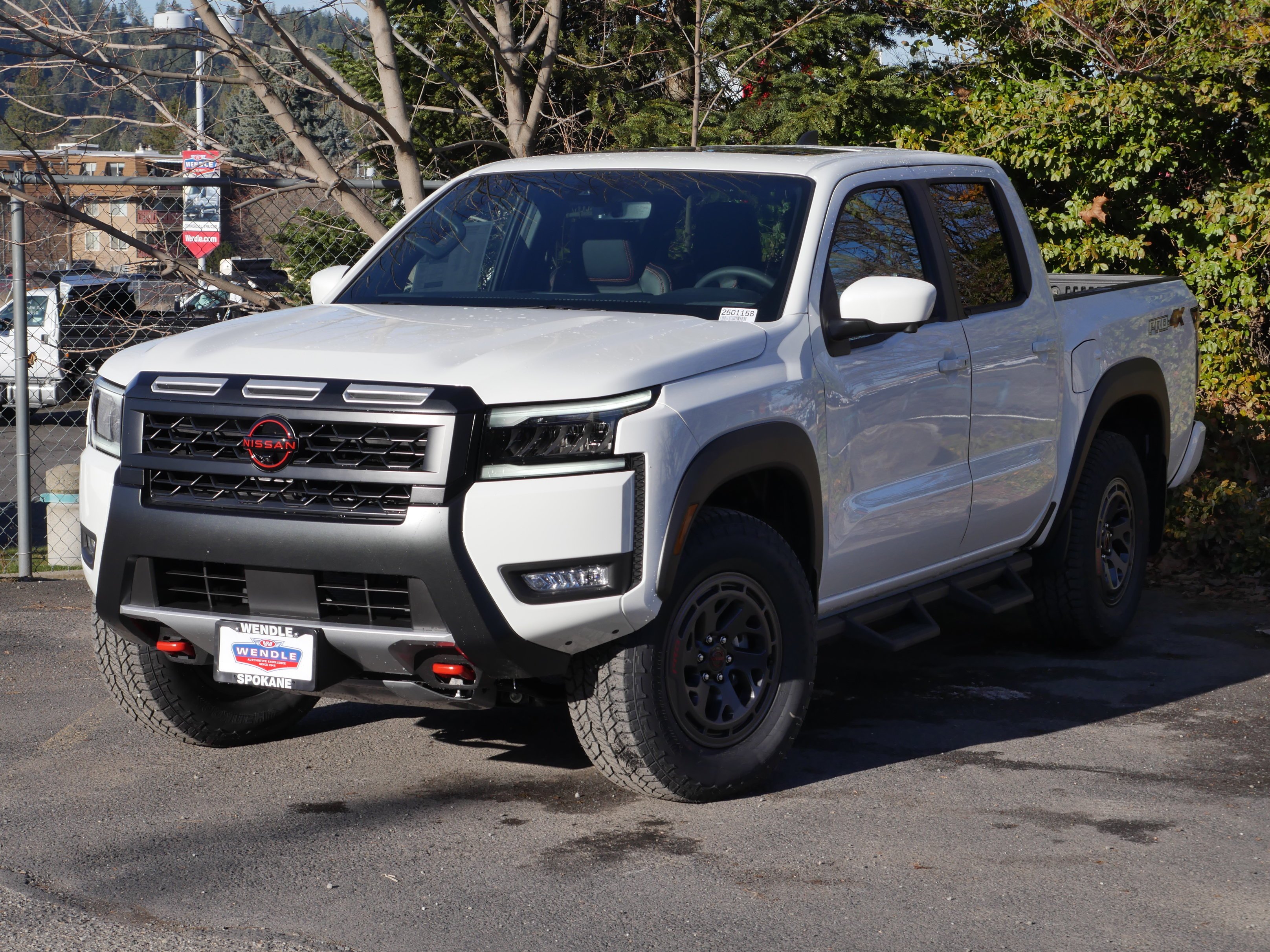2026 Nissan Frontier PRO-4X - Photo 2