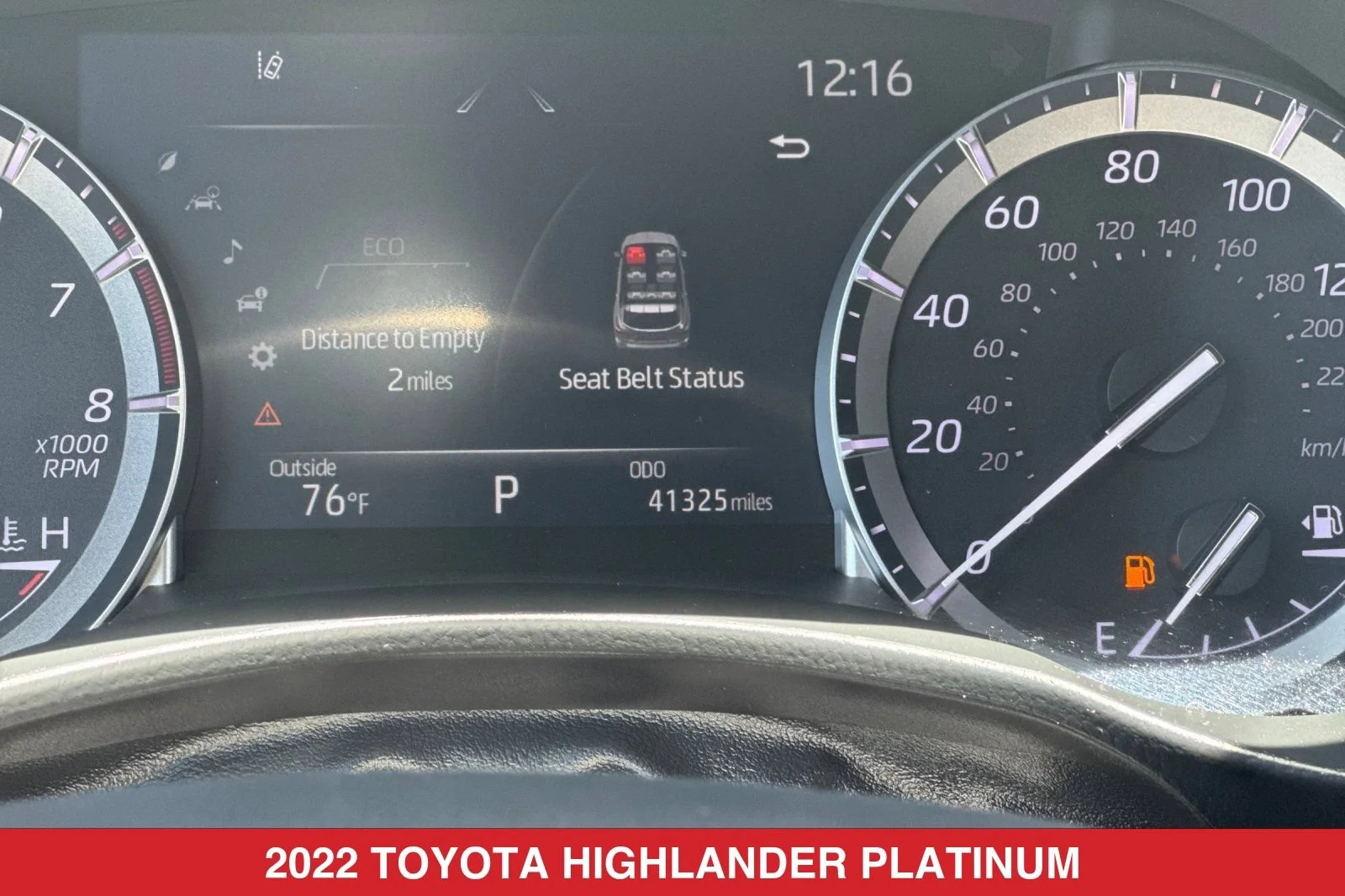 Used 2022 White Toyota Platinum image 28