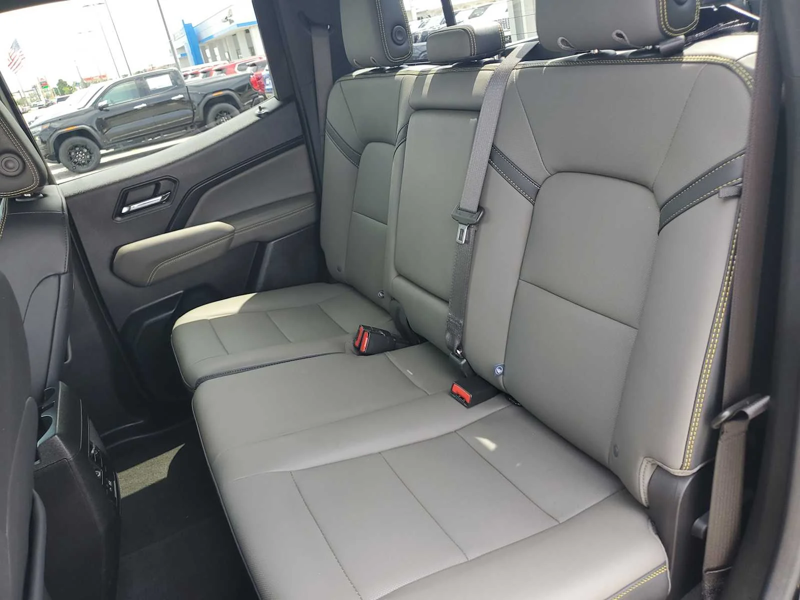 Used 2024 Black Chevrolet ZR2 image 22