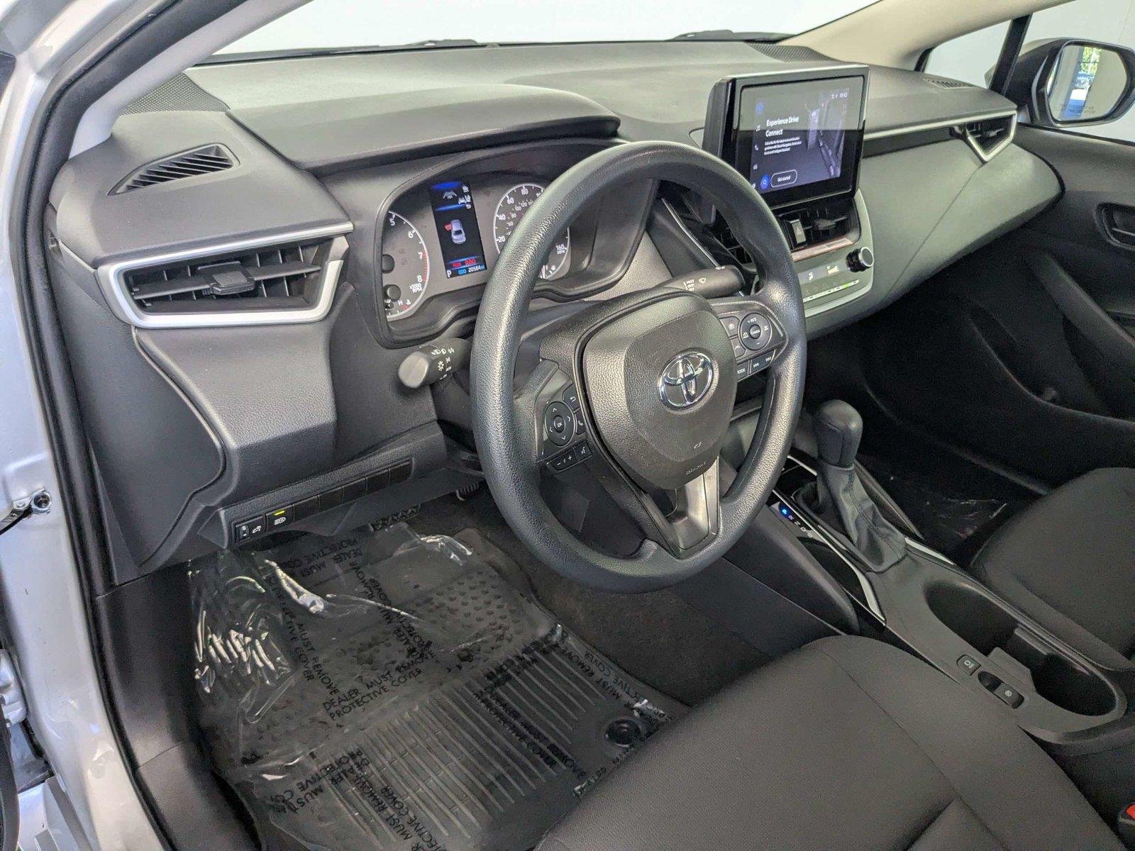 Used 2025 Classic Silver Metallic Toyota LE image 5