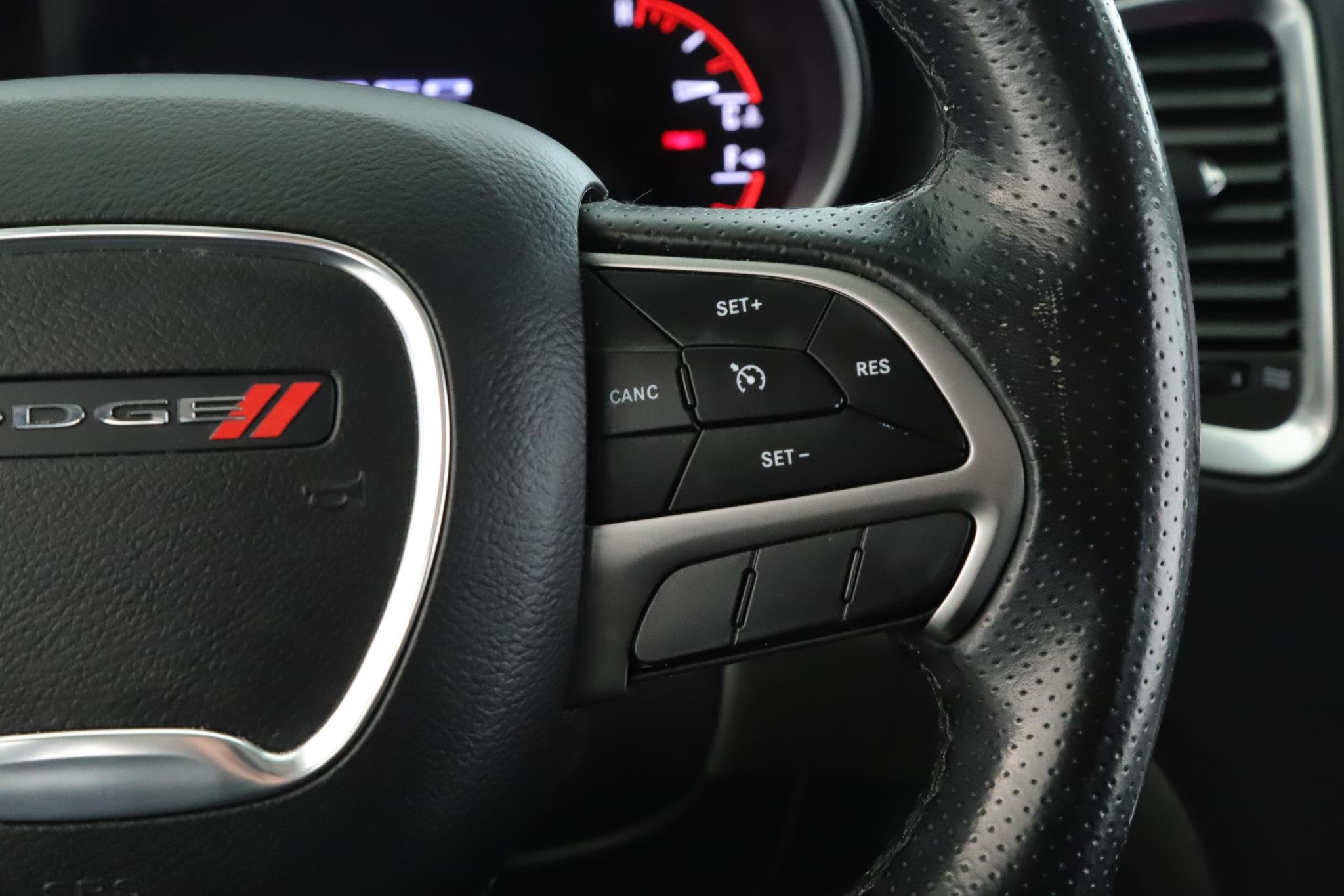 Used 2020 Vice White Dodge SXT Plus AWD image 9