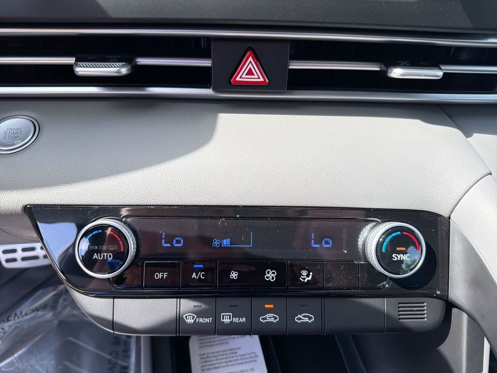 New 2026 White Hyundai SEL Sport image 15