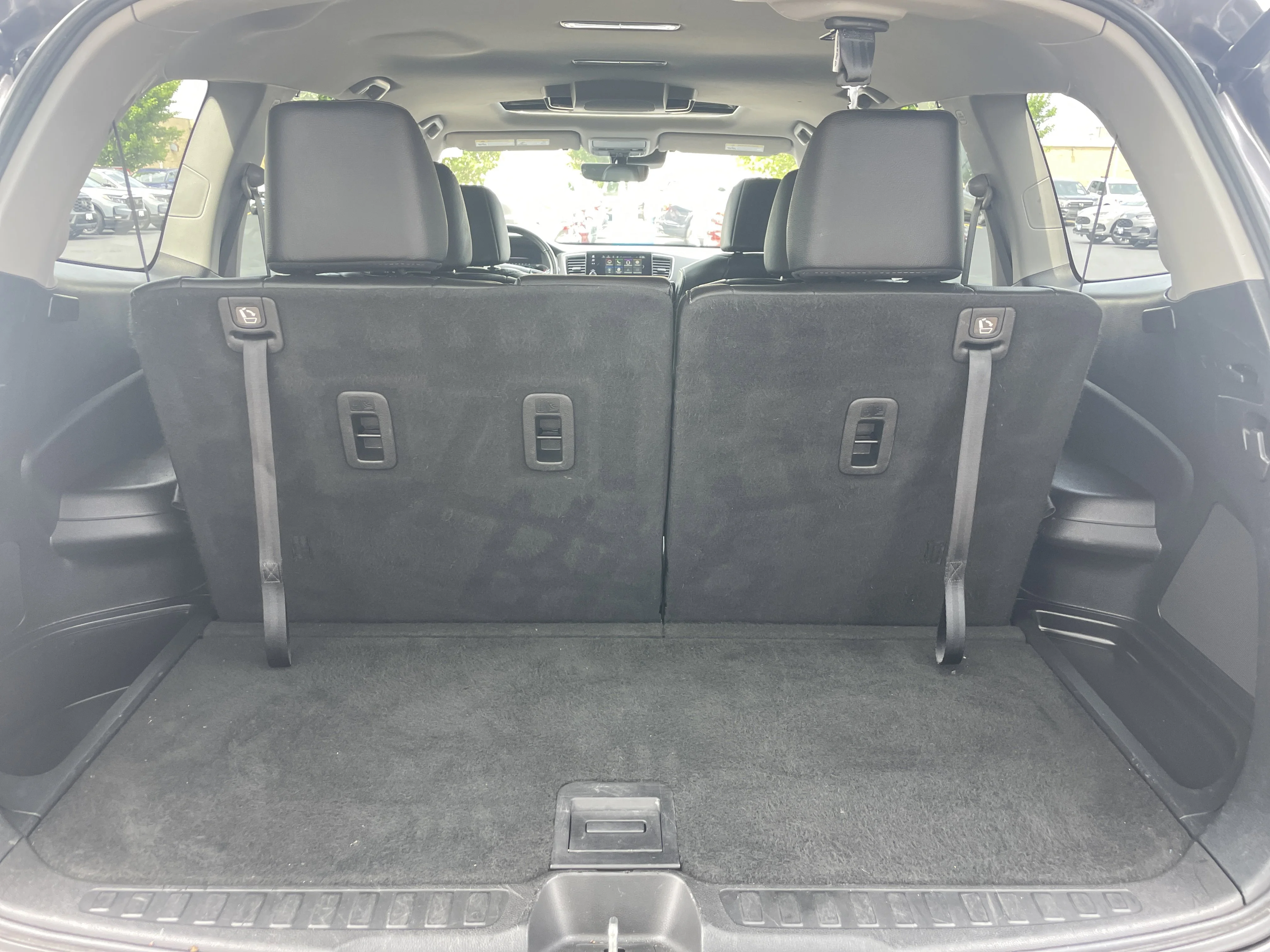 Used 2020 Gray Honda Touring 7-Passenger image 10